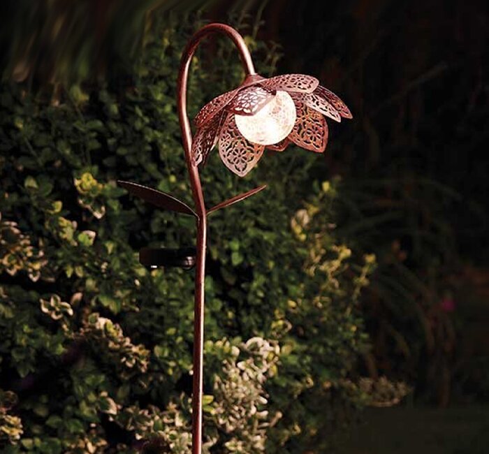 Lighting - Damasque Solar Bloom 